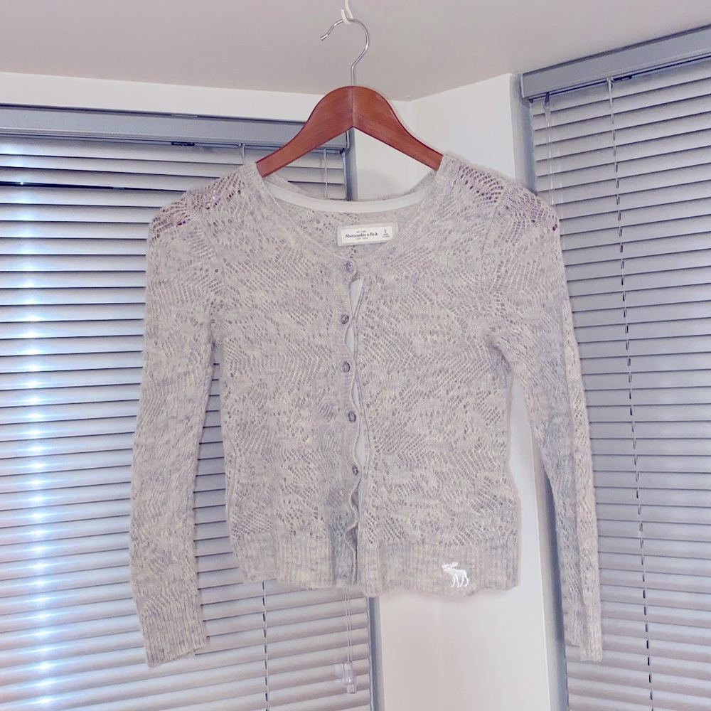 Dainty Grey Short Cardigan